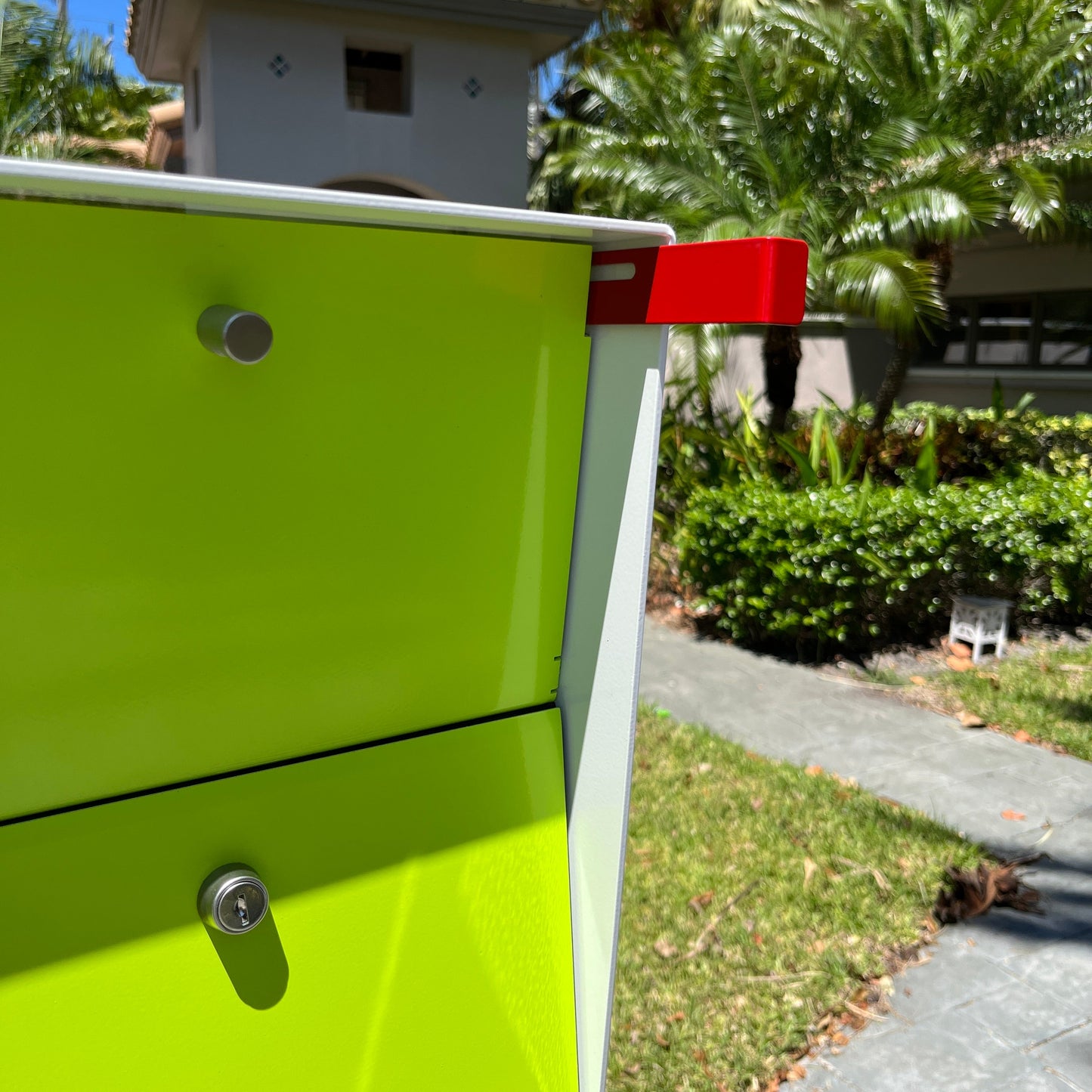 NEW! The UpTown Box Locking Package Dropbox in ARCTIC WHITE - Modern Mailbox