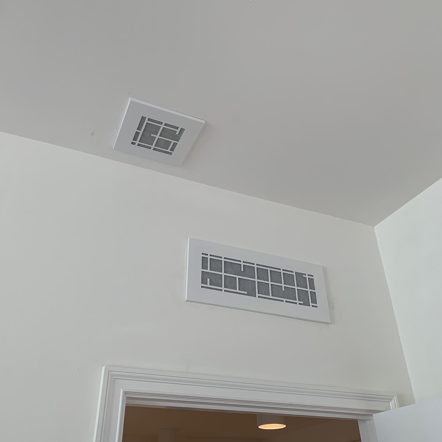 AC ceiling vent - CleanVent Contemporary Pattern
