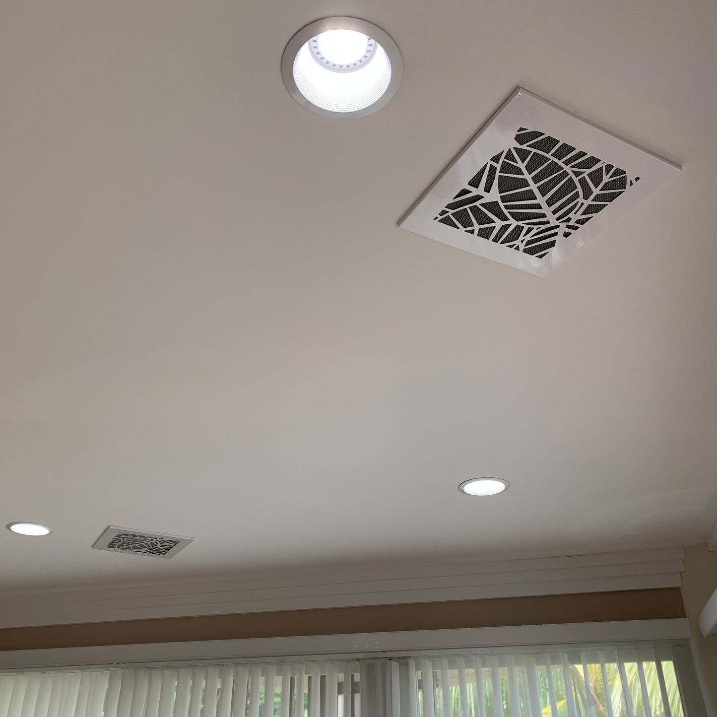 AC ceiling vent - CleanVent Tropical Pattern