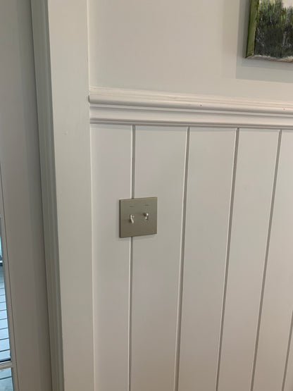 CleanPlate Classic Wall Plate in Midcentury Gold | Light switches