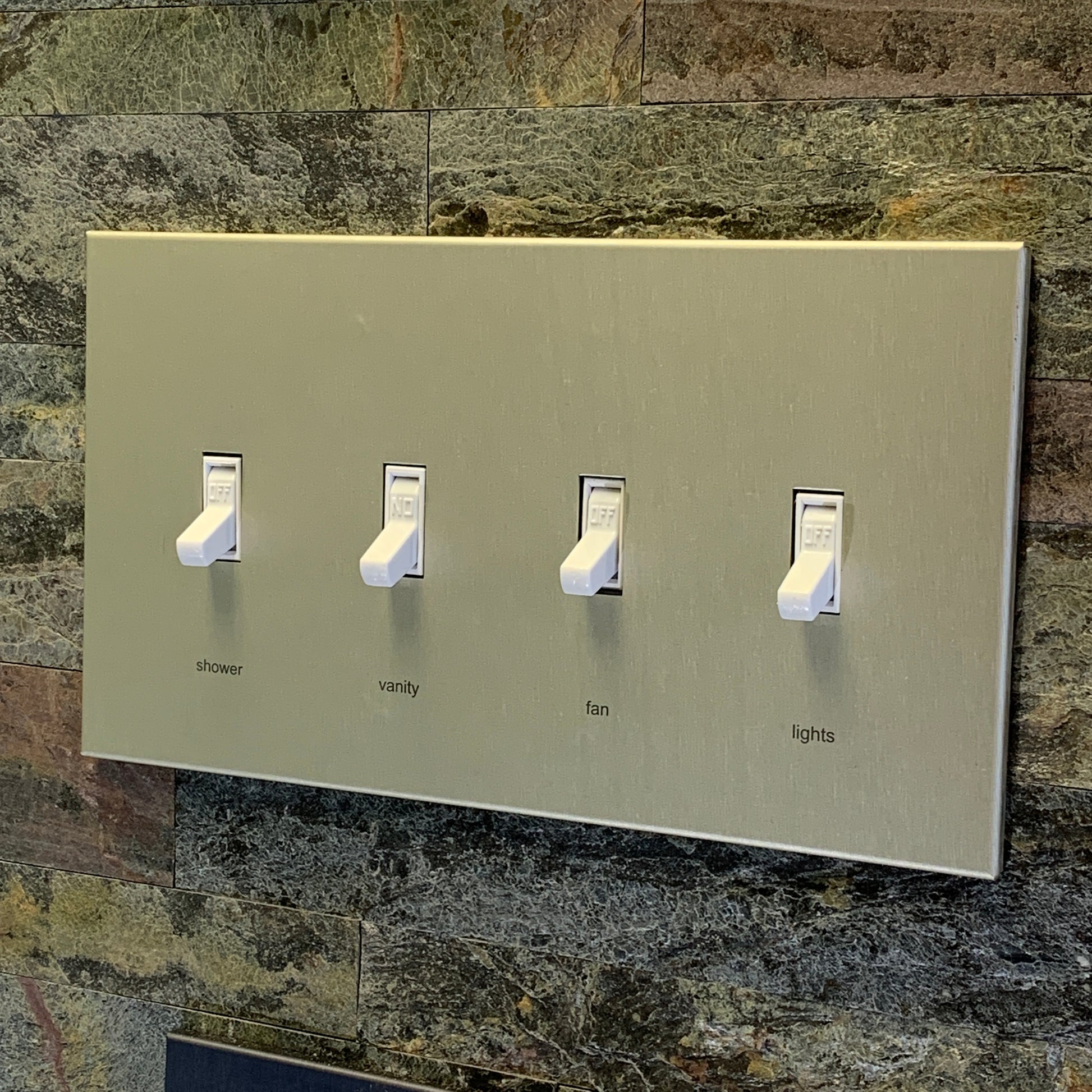 CleanPlate Classic Wall Plate in Midcentury Gold | Light switches