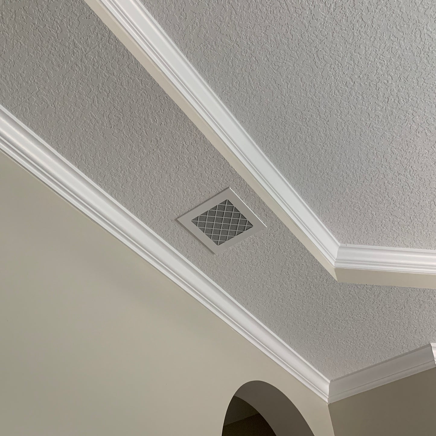 AC ceiling vent - CleanVent Diamond Pattern