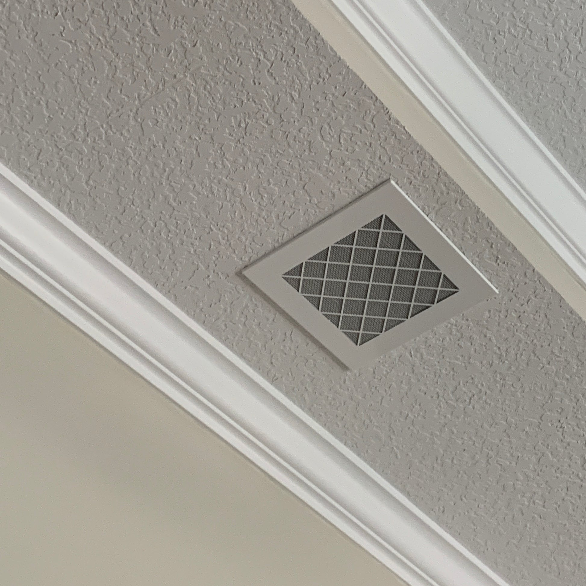 AC ceiling vent - CleanVent Diamond Pattern