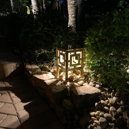 RadiantLight Modern Landscape Light - Garden Light at night