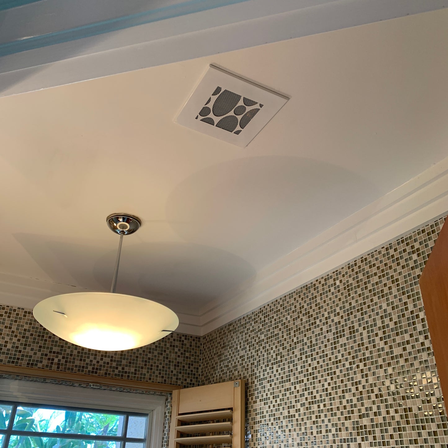 AC ceiling vent - CleanVent Ellipse Pattern