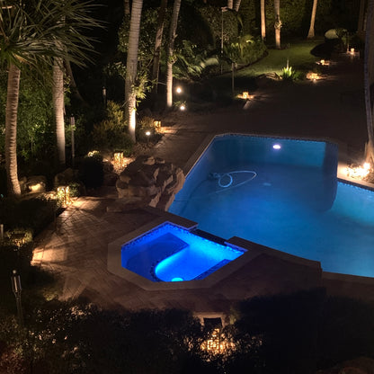 RadiantLight Modern Landscape Light - Garden Light at night