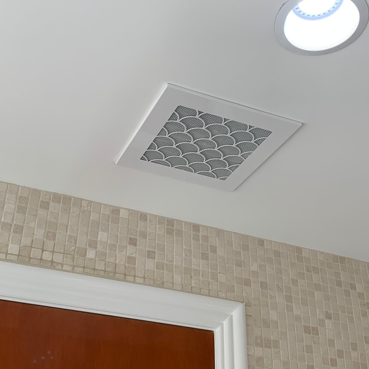 AC ceiling vent - CleanVent Scallop Pattern
